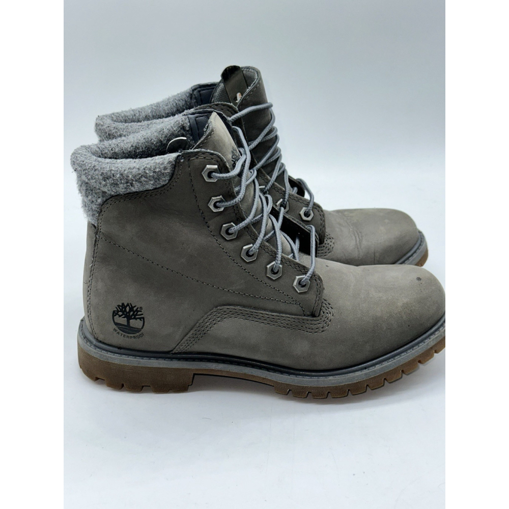 Timberland Women’s Waterproof Boots Gray ReBOTL Lined Size 7 Lug Sole